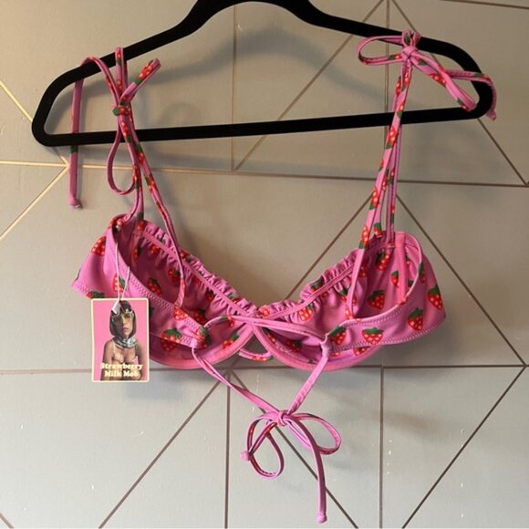 NWT Strawberry Milk Mob Fragola Bikini Top XXL Bottoms L - Picture 7 of 14